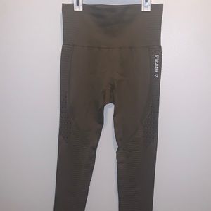 High rise, contour gym shark leggings